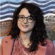 Docente di Studi Umanistici offre lezioni di italiano, geostoria e storia dell'arte per scuola secondaria di primo e secondo grado